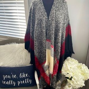 Women’s Poncho